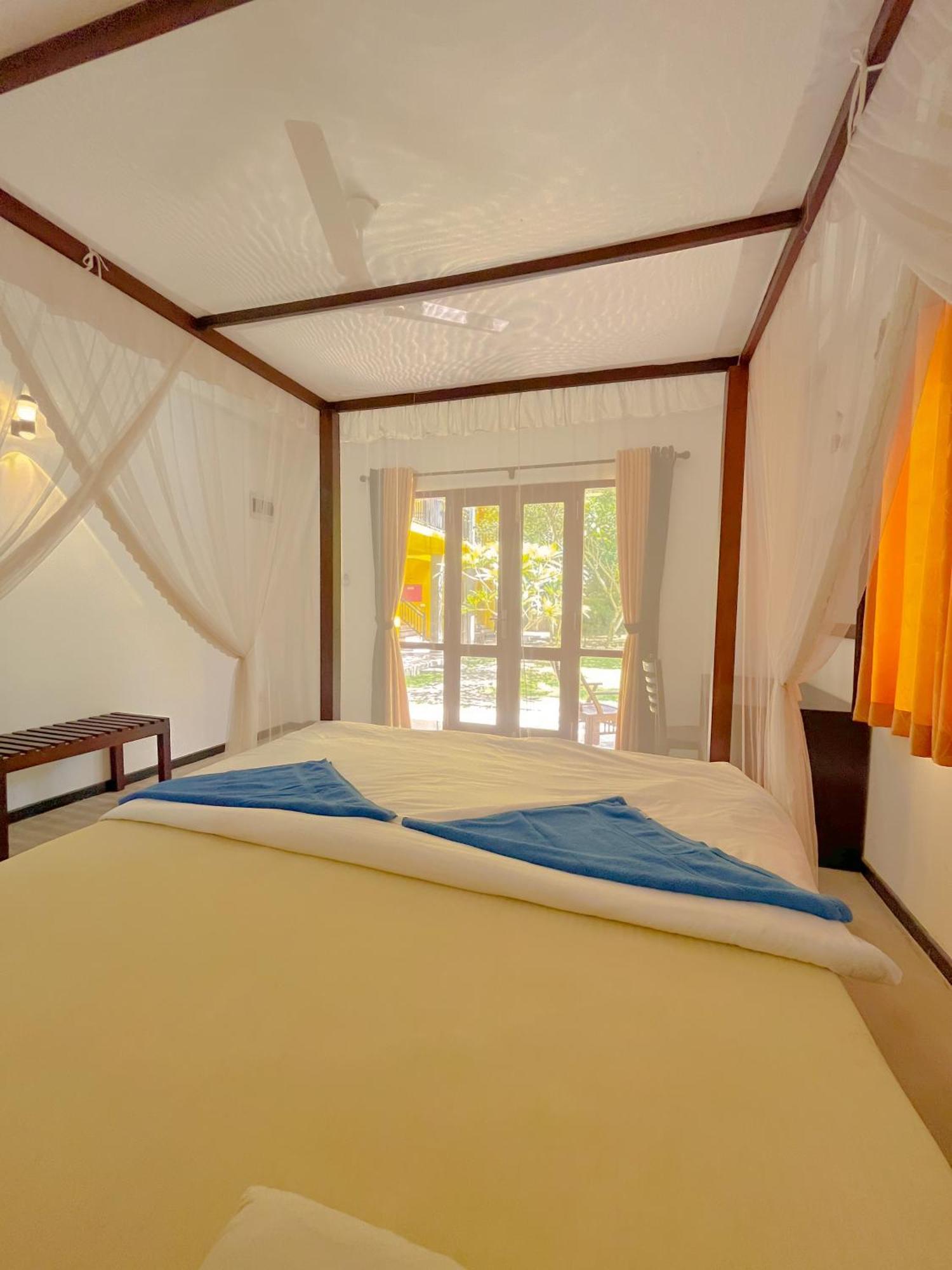 Easy Living Hotell Hikkaduwa Exteriör bild